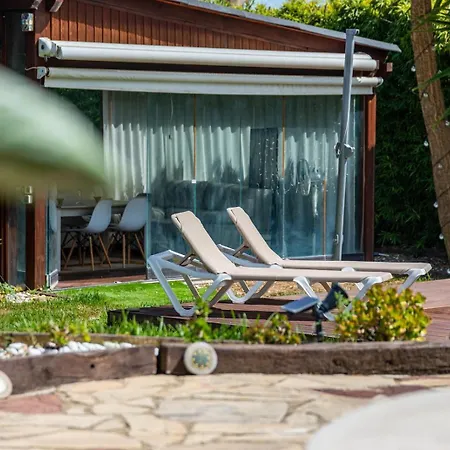 Willa Chic With Pool & Near El Carrer del Canonge