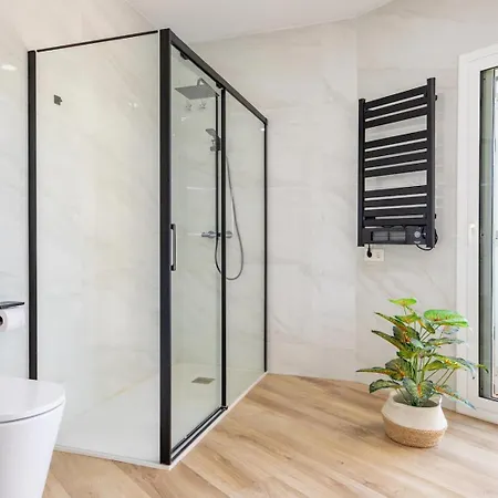 Willa Chic With Pool & Near El Carrer del Canonge
